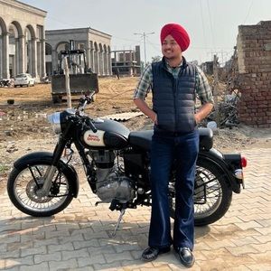 Meet your Posher, Akashdeep